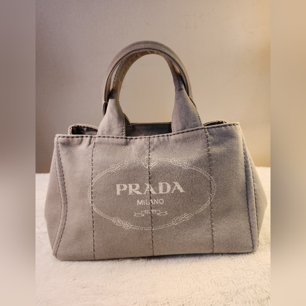 Prada Canapa grey gm